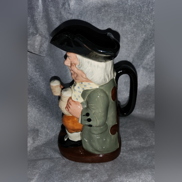 Royal Doulton Toby Mug Pitcher "Happy John" EUC $28 - Picture 2 of 7